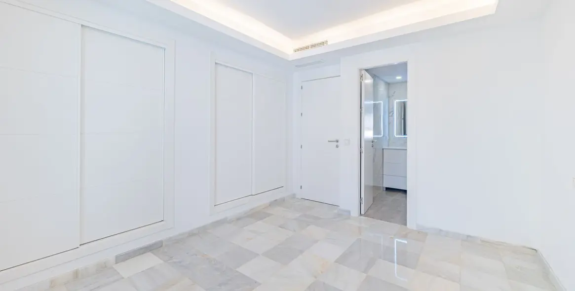 Продажа таунхауса в Nueva Andalucía 27