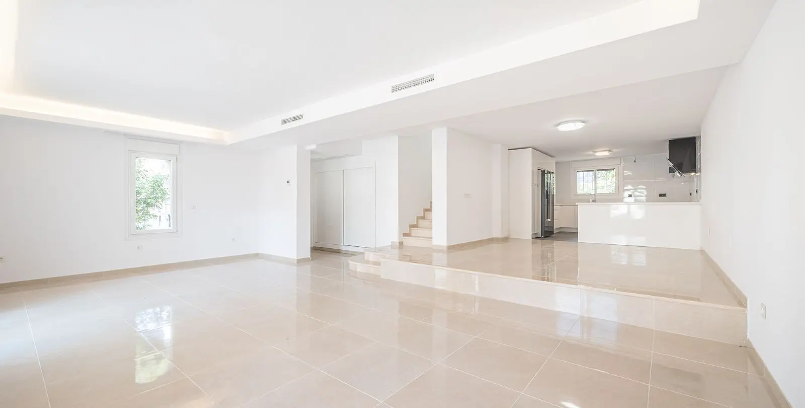 Sale of townhouse in Nueva Andalucía 6