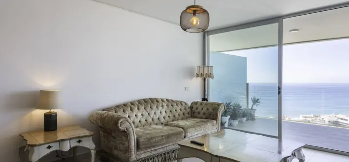 Продажа апартаментов на среднем этаже в Higueron 4