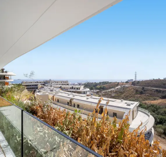 Продажа апартаментов на среднем этаже в Fuengirola