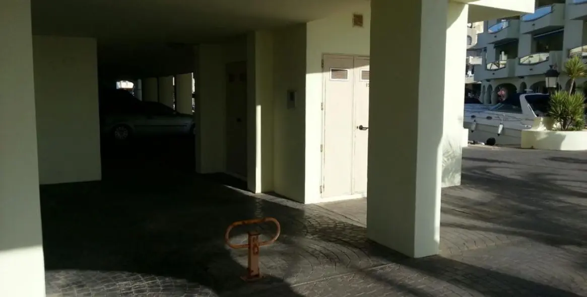 Продажа апартаментов на среднем этаже в Benalmadena Costa 17