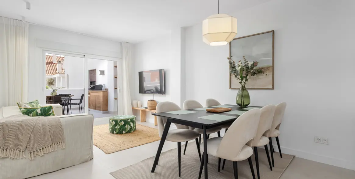 Short-term rent of middle floor apartment in Nueva Andalucía 2