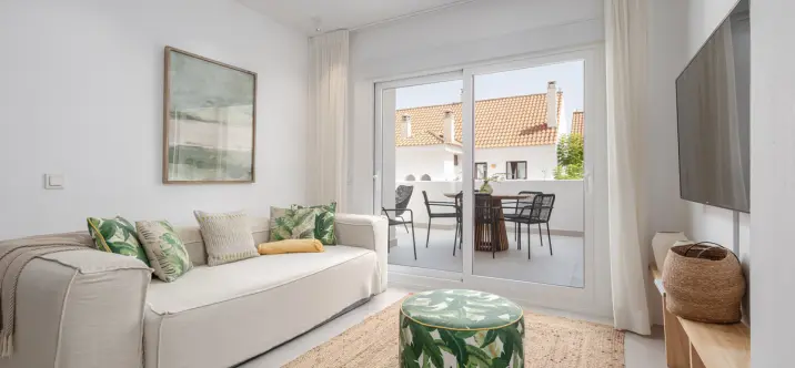 Short-term rent of middle floor apartment in Nueva Andalucía 2