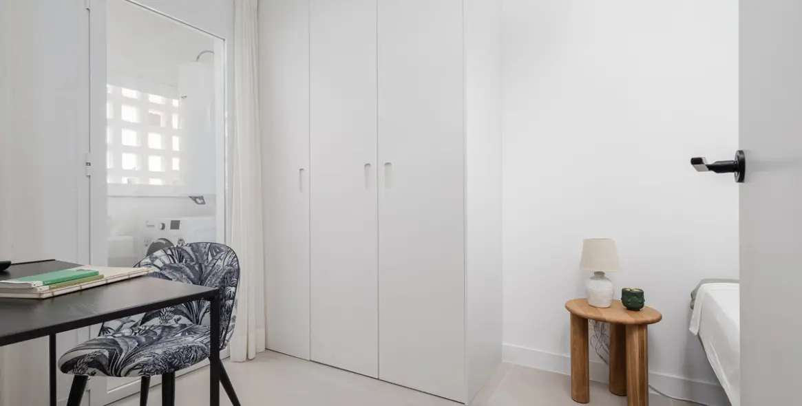 Short-term rent of middle floor apartment in Nueva Andalucía 10