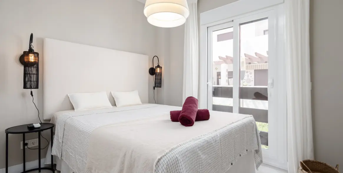 Short-term rent of middle floor apartment in Nueva Andalucía 13