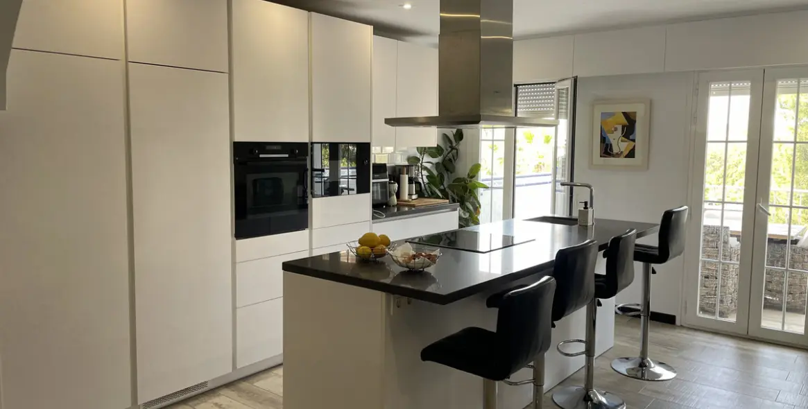 Sale of townhouse in Nueva Andalucía 12