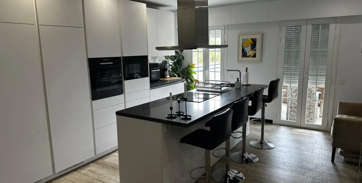 Sale of townhouse in Nueva Andalucía 15