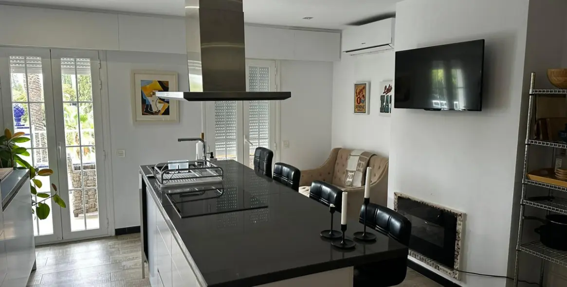 Sale of townhouse in Nueva Andalucía 16