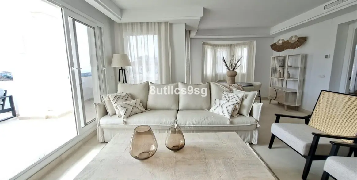 Продажа апартаментов на среднем этаже в Aloha 5