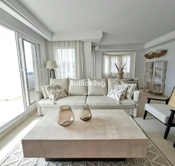 Продажа апартаментов на среднем этаже в Aloha