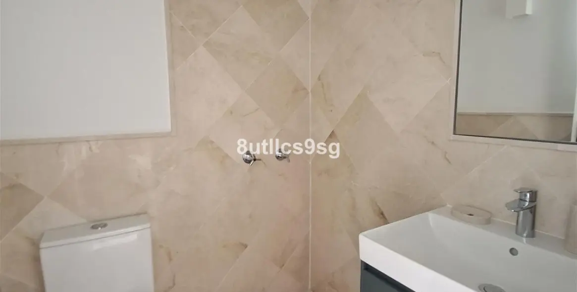 Продажа апартаментов на среднем этаже в Aloha 19