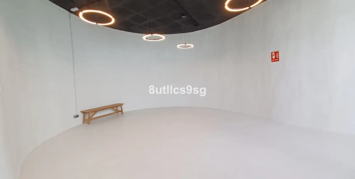 Sale of middle floor apartment in Aloha 43