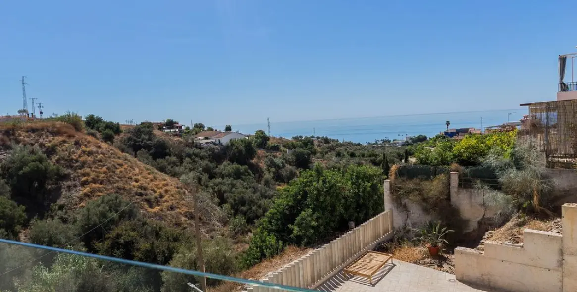Sale of detached villa in Chilches 6
