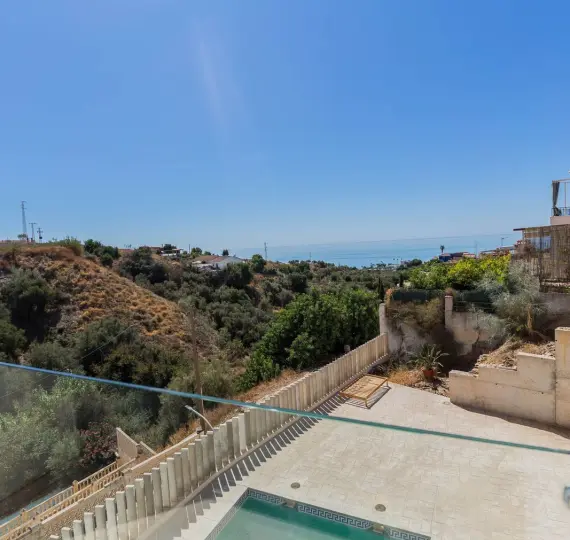 Sale of detached villa in Chilches