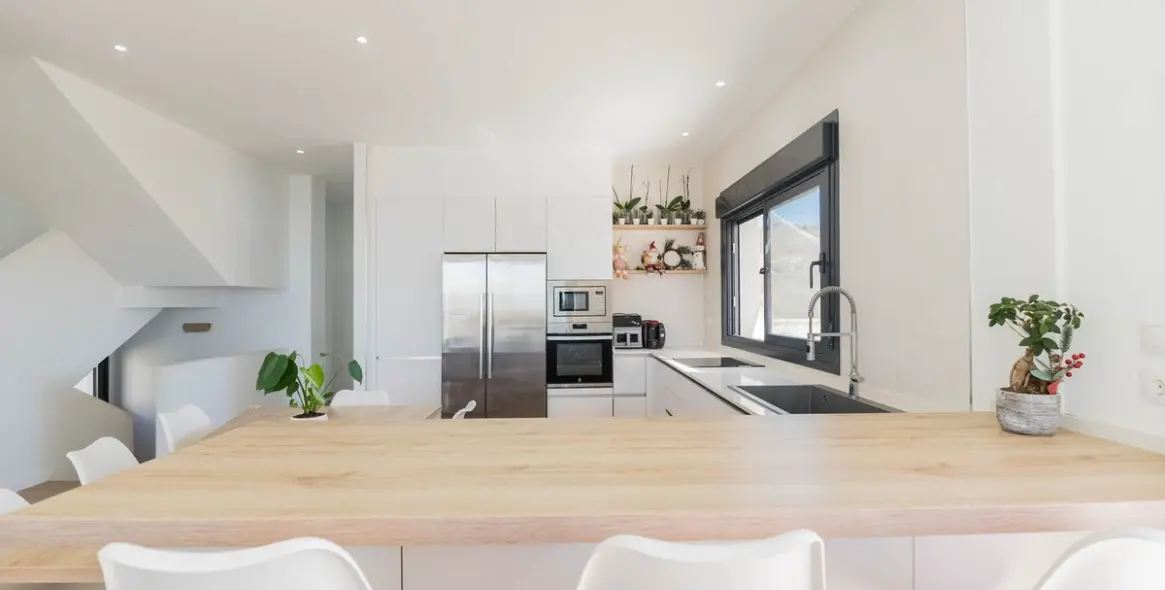 Sale of detached villa in Chilches 10