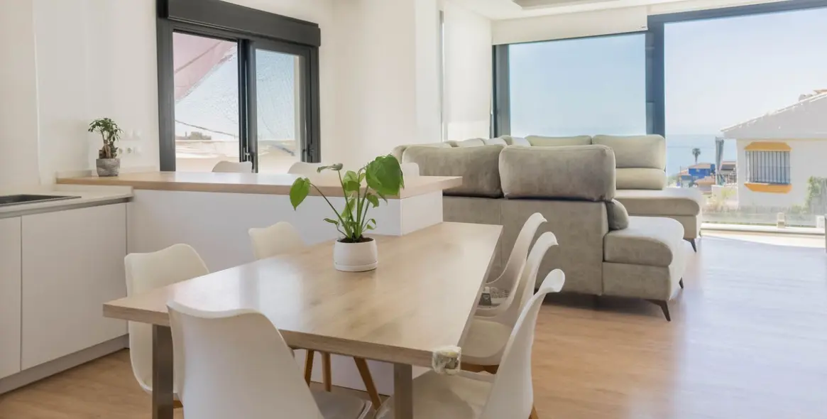 Sale of detached villa in Chilches 13