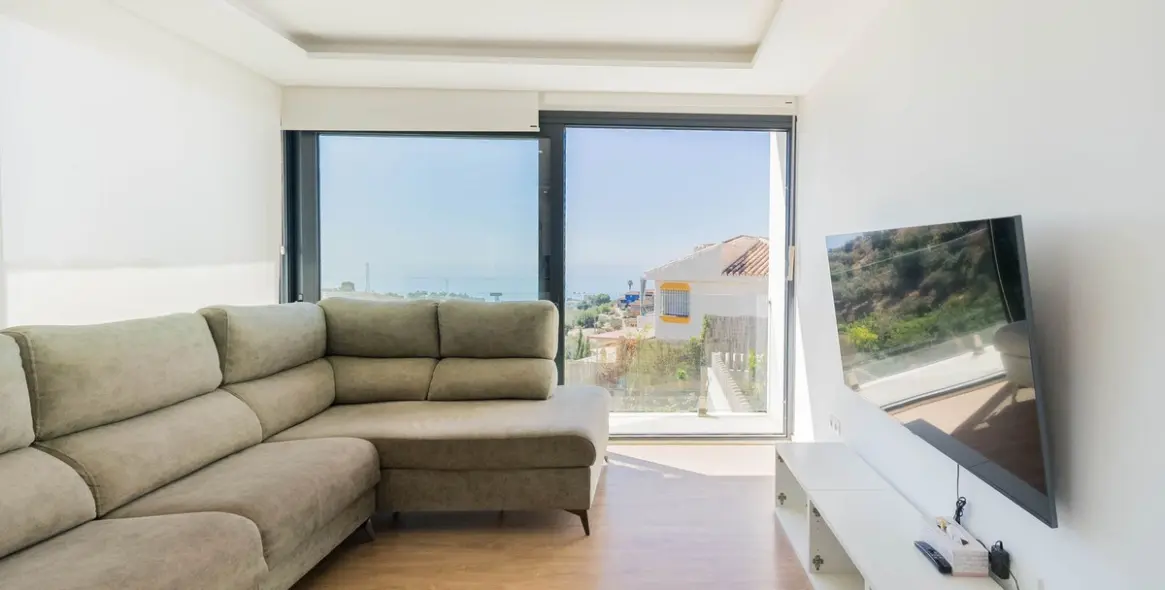 Sale of detached villa in Chilches 14