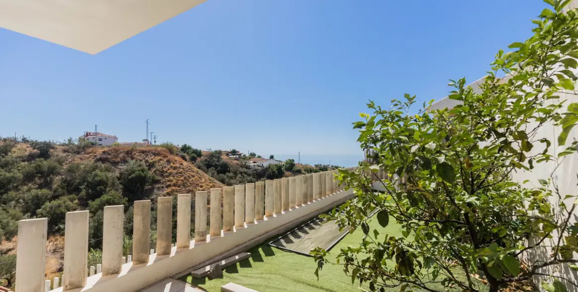 Sale of detached villa in Chilches 20