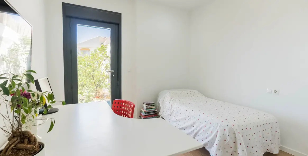 Продажа  отдельно стоящей виллы в Chilches 23