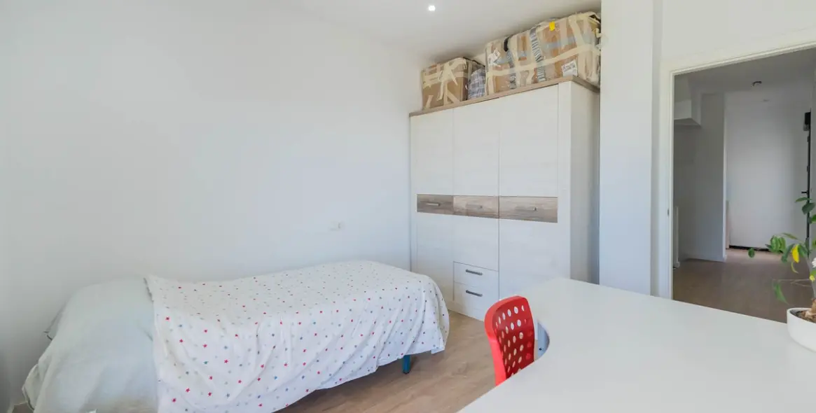 Продажа  отдельно стоящей виллы в Chilches 24