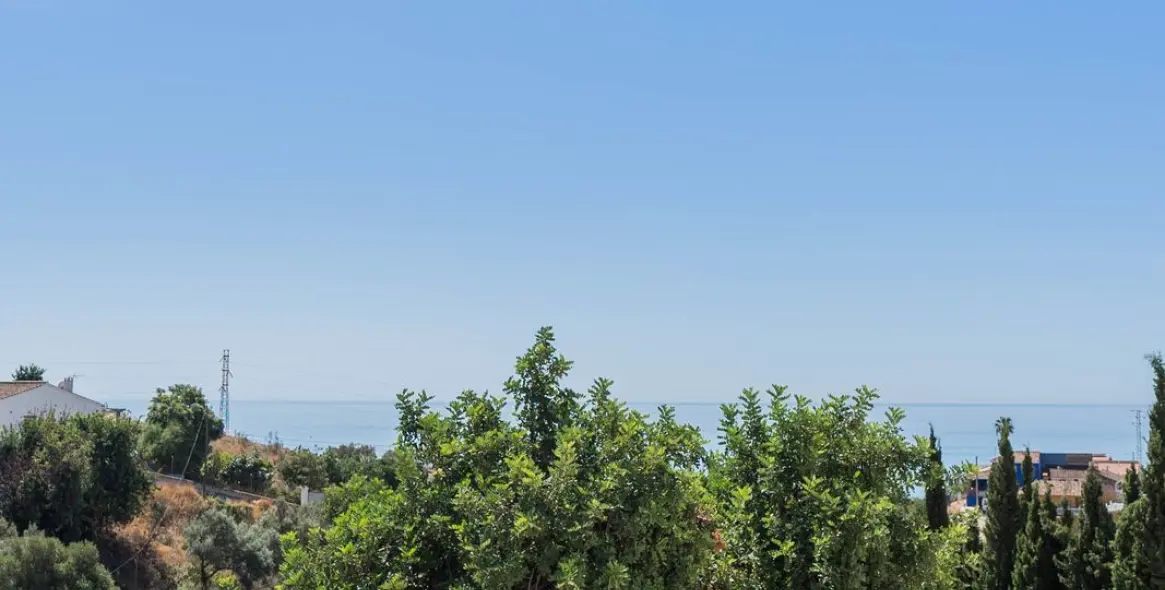 Продажа  отдельно стоящей виллы в Chilches 52