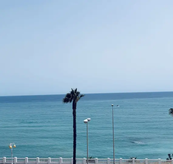 Продажа апартаментов на среднем этаже в Benalmadena