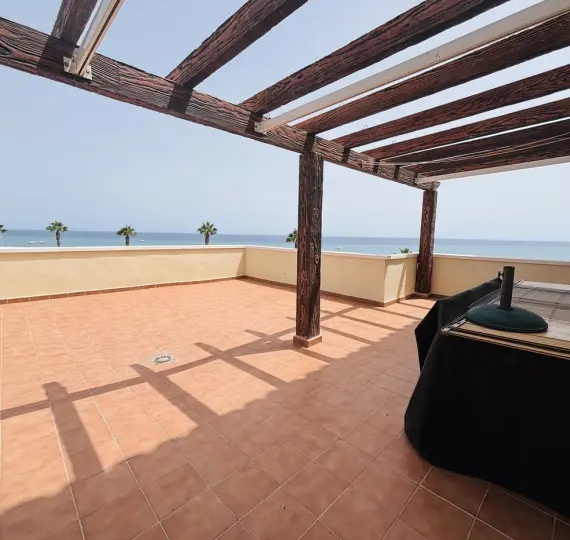 Продажа апартаментов на среднем этаже в Benalmadena