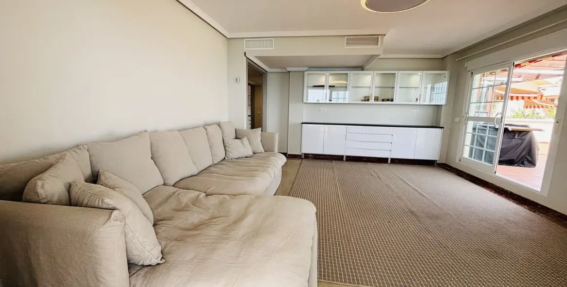 Продажа апартаментов на среднем этаже в Benalmadena 10