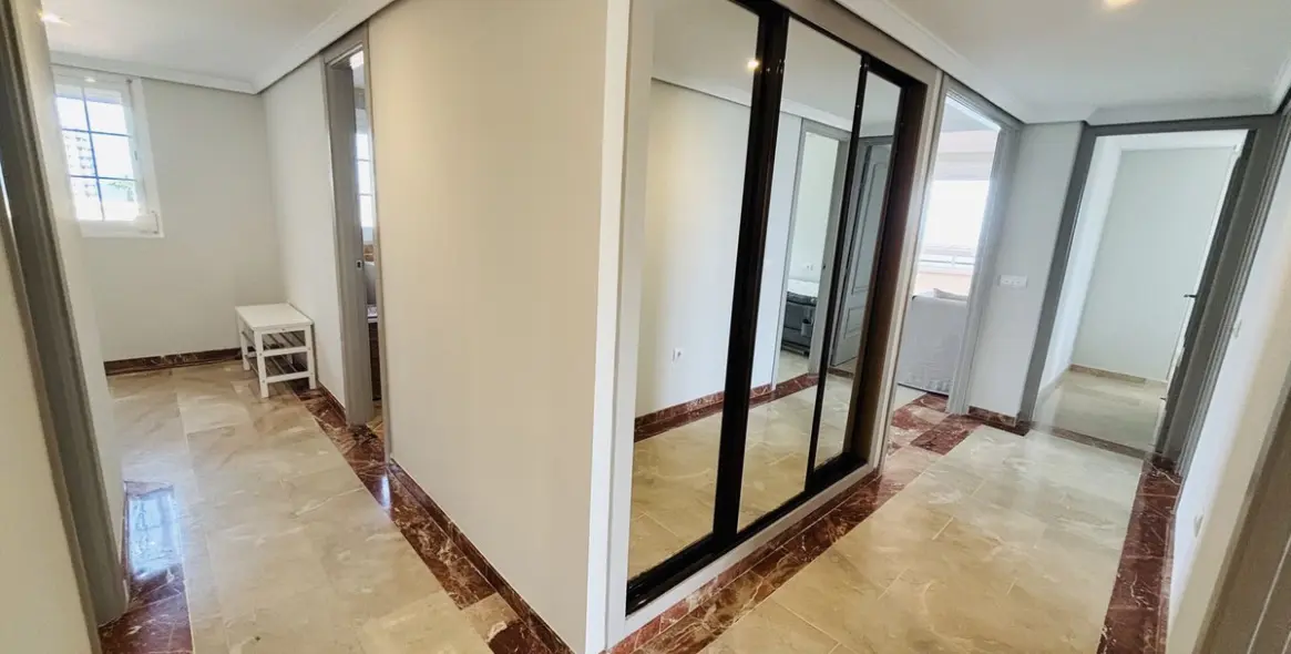 Продажа апартаментов на среднем этаже в Benalmadena 15