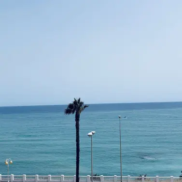 Sale of middle floor apartment in Benalmadena