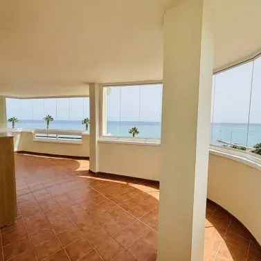 Sale of middle floor apartment in Benalmadena