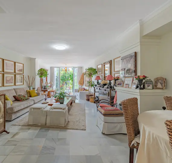 Продажа таунхауса в The Golden Mile