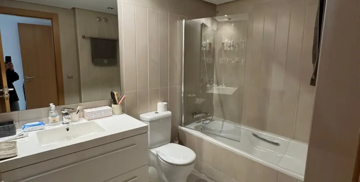 Venta de apartamento en planta media en San Pedro de Alcántara 11