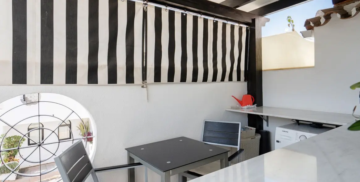 Sale of townhouse in Costalita 10