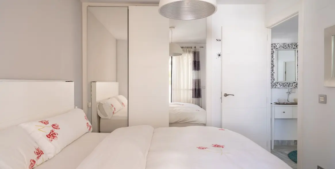 Sale of townhouse in Costalita 20