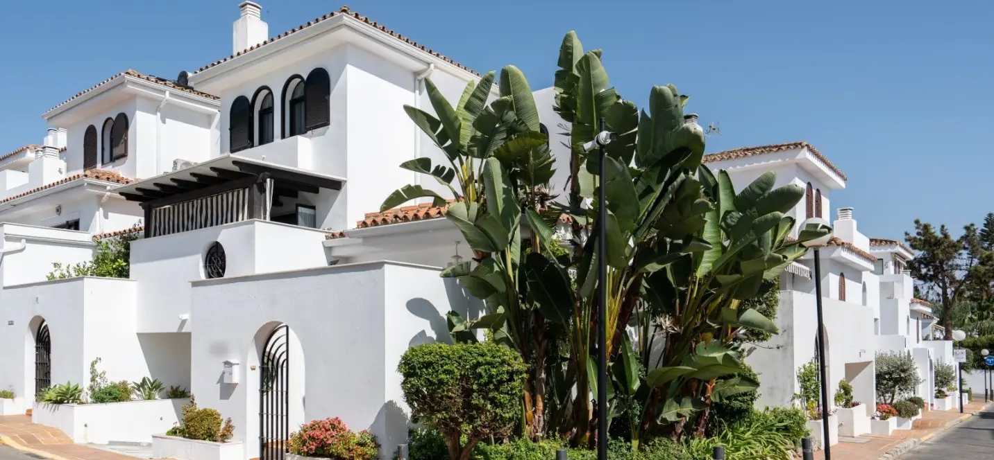 Sale of townhouse in Costalita 3