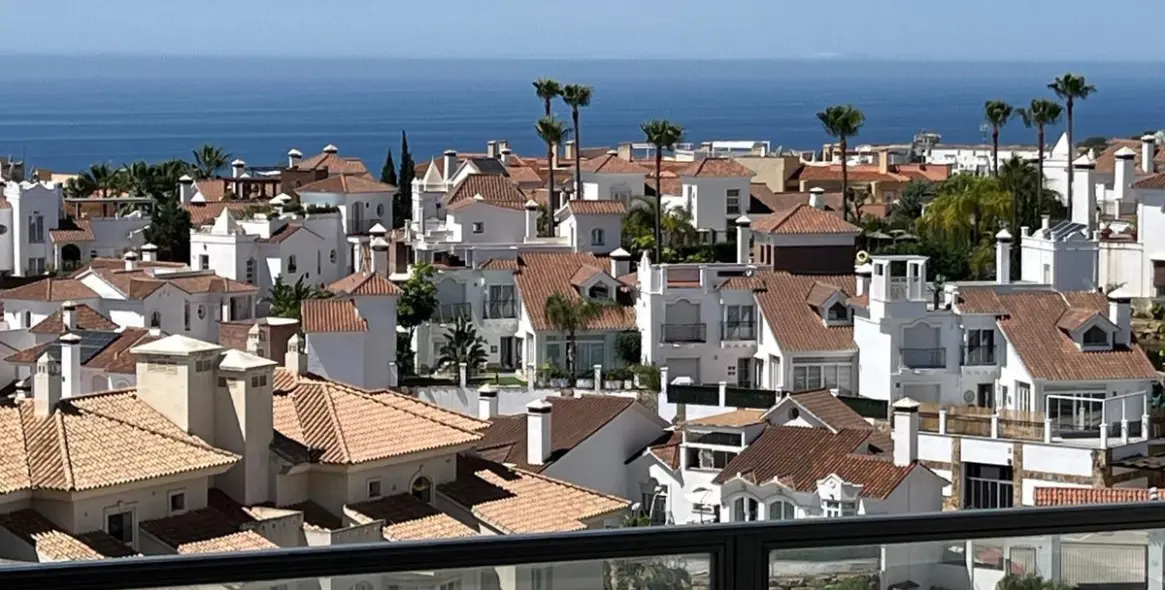 Sale of semi-detached house in Riviera del Sol 4