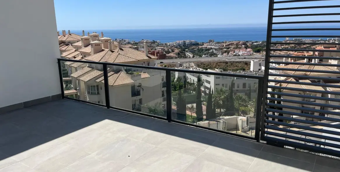 Sale of semi-detached house in Riviera del Sol 12