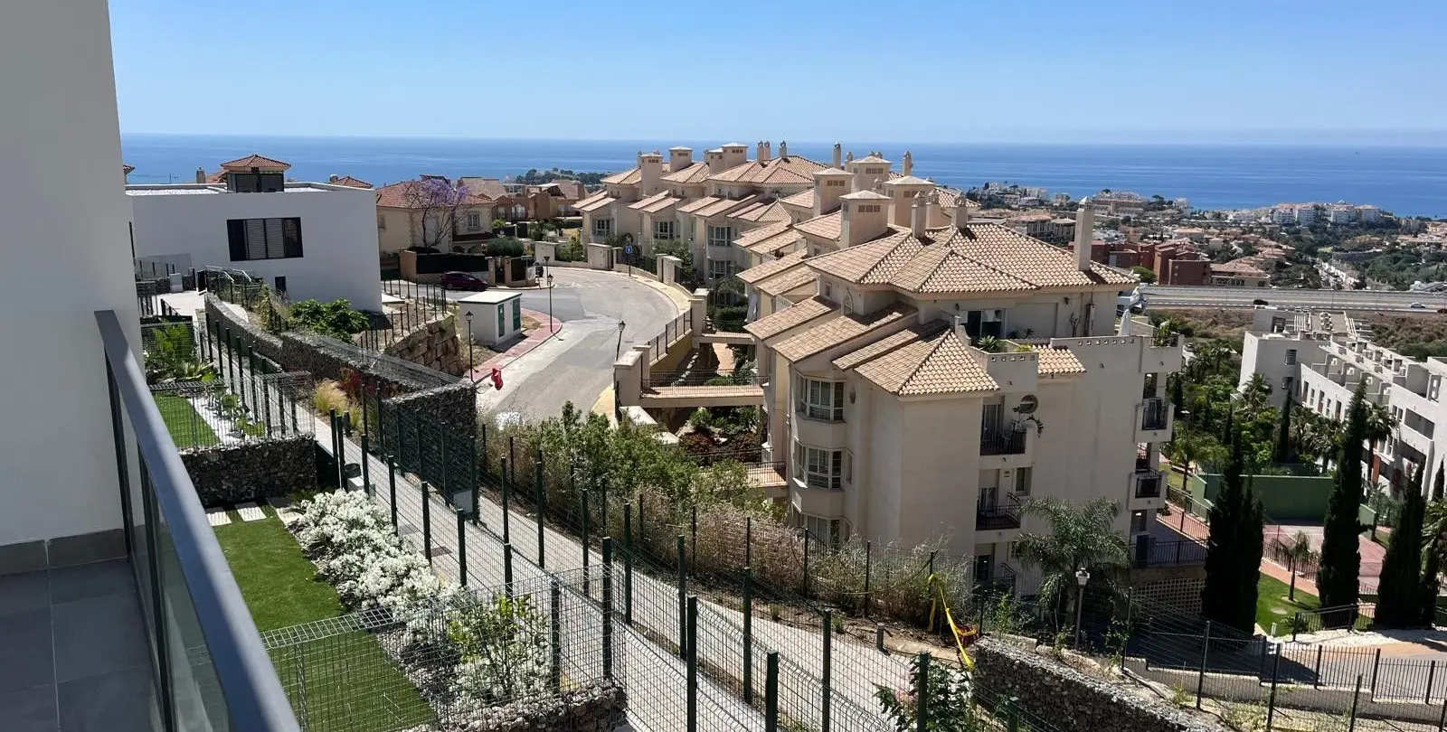 Sale of semi-detached house in Riviera del Sol 12