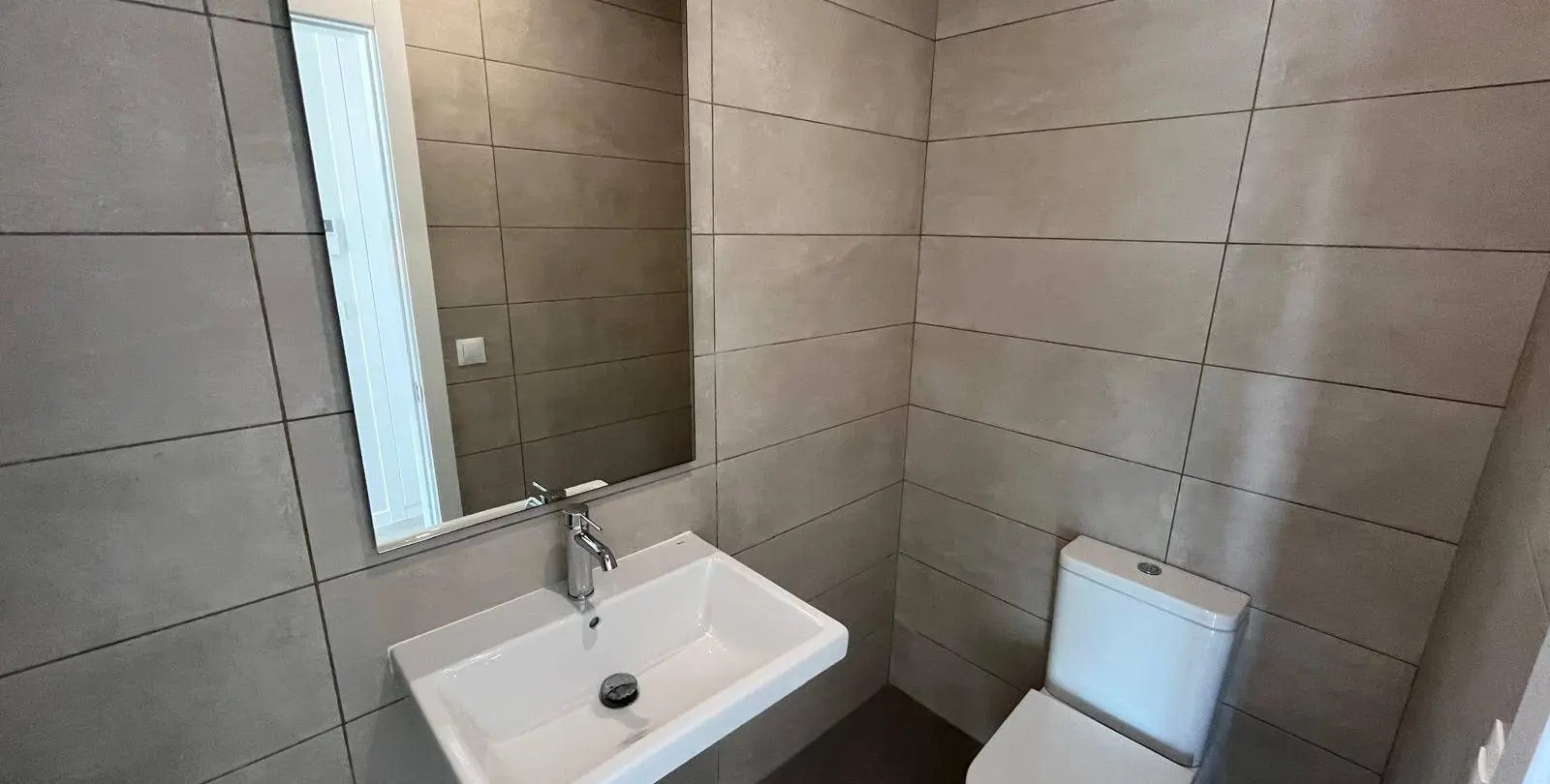 Sale of semi-detached house in Riviera del Sol 20