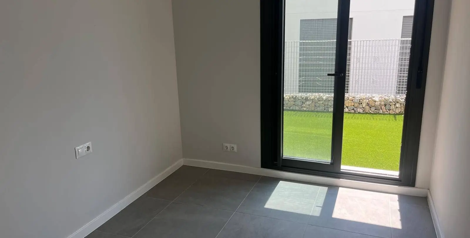 Sale of semi-detached house in Riviera del Sol 32