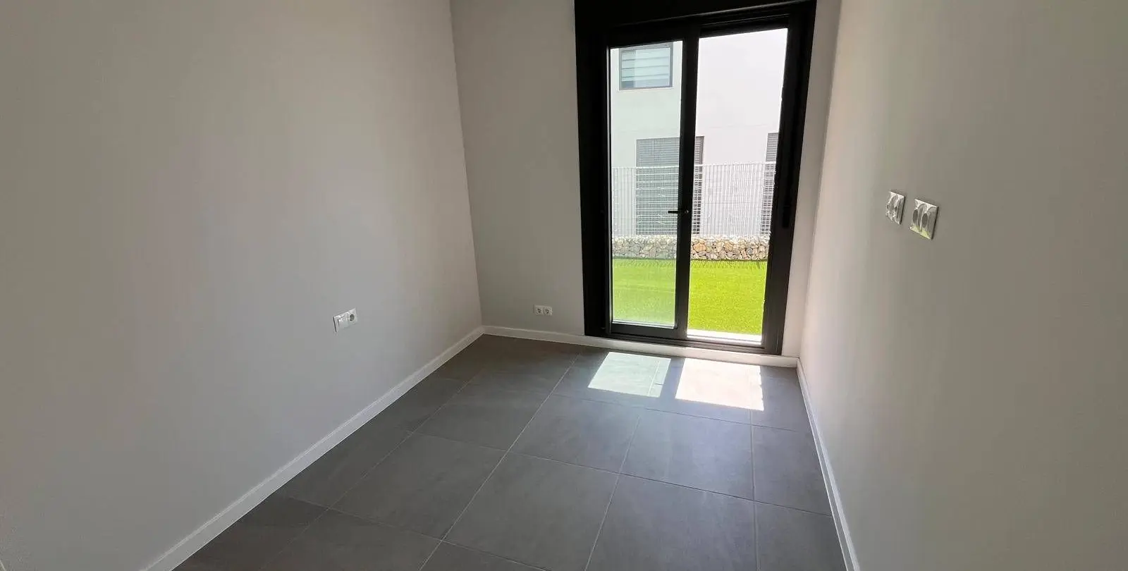 Sale of semi-detached house in Riviera del Sol 34