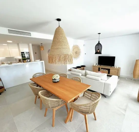 Sale of ground floor apartment in Cabopino