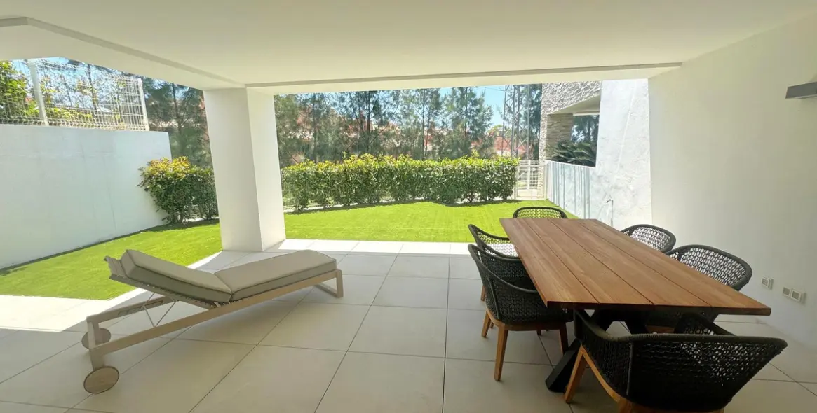 Sale of ground floor apartment in Cabopino 22