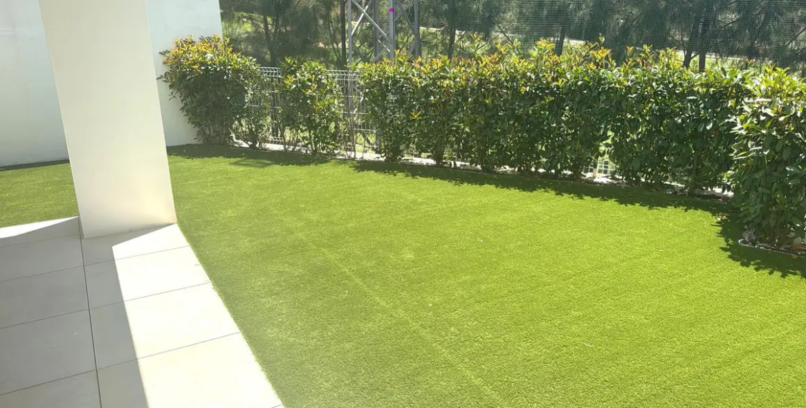 Sale of ground floor apartment in Cabopino 28