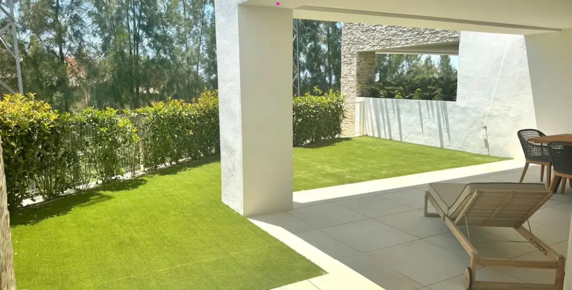 Sale of ground floor apartment in Cabopino 30