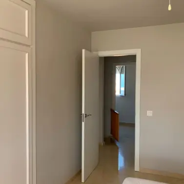 Sale of middle floor apartment in Marbesa