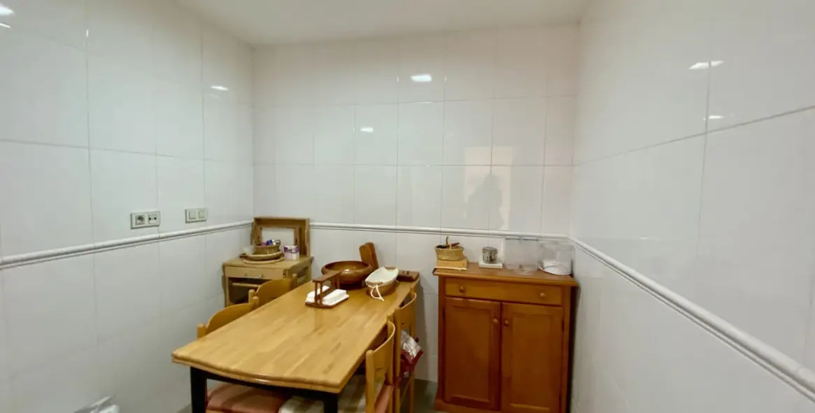 Sale of middle floor apartment in Hacienda del Sol 13