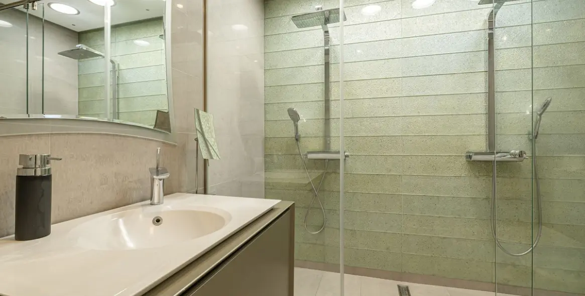 Продажа апартаментов на первом этаже в Nueva Andalucía 9