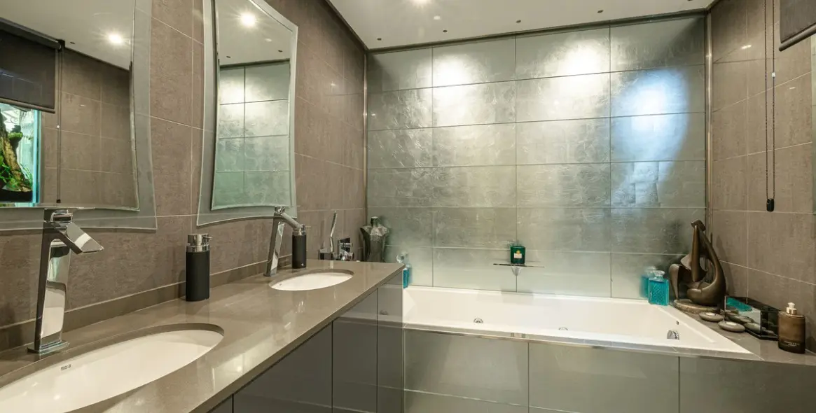 Продажа апартаментов на первом этаже в Nueva Andalucía 11